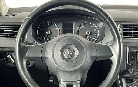 Volkswagen Jetta VI, 2013 год, 1 175 000 рублей, 15 фотография