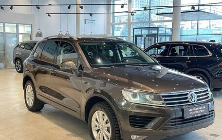 Volkswagen Touareg III, 2015 год, 3 395 000 рублей, 6 фотография