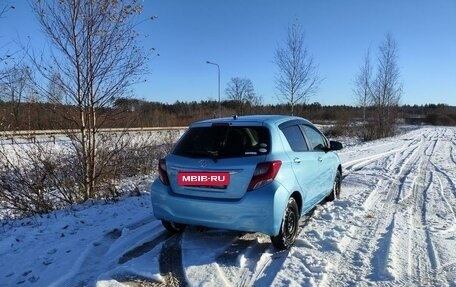 Toyota Vitz, 2015 год, 900 000 рублей, 3 фотография