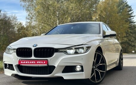 BMW 3 серия, 2017 год, 2 600 000 рублей, 12 фотография