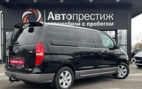 Hyundai Grand Starex Grand Starex I рестайлинг 2, 2011 год, 1 950 000 рублей, 7 фотография