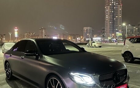 Mercedes-Benz E-Класс AMG, 2017 год, 4 600 000 рублей, 10 фотография