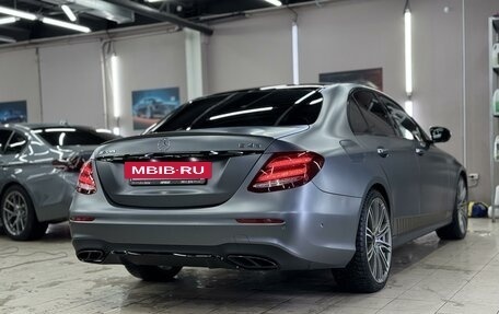 Mercedes-Benz E-Класс AMG, 2017 год, 4 600 000 рублей, 6 фотография