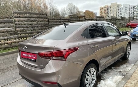 Hyundai Solaris II рестайлинг, 2019 год, 1 650 000 рублей, 4 фотография