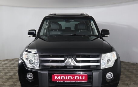 Mitsubishi Pajero IV, 2011 год, 2 280 000 рублей, 2 фотография