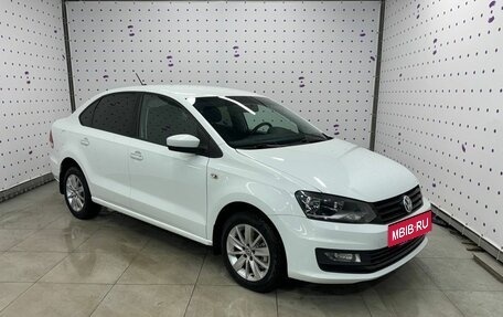 Volkswagen Polo VI (EU Market), 2018 год, 1 275 000 рублей, 2 фотография