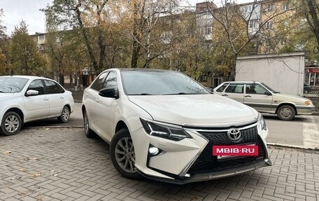 Toyota Camry, 2016 год, 1 780 000 рублей, 2 фотография