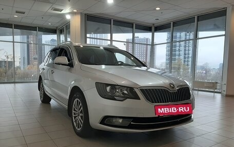 Skoda Superb III рестайлинг, 2014 год, 1 315 000 рублей, 6 фотография