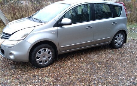 Nissan Note II рестайлинг, 2011 год, 860 000 рублей, 1 фотография