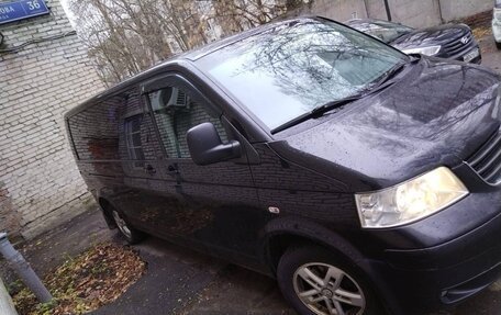 Volkswagen Caravelle T5, 2008 год, 1 450 000 рублей, 2 фотография