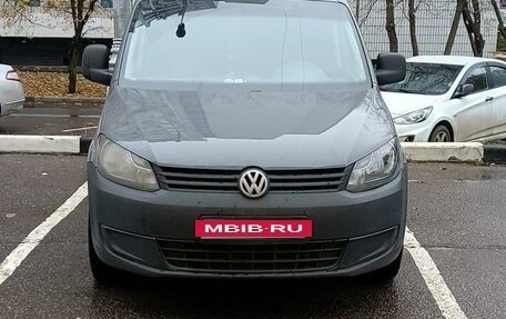 Volkswagen Caddy III рестайлинг, 2011 год, 1 000 000 рублей, 4 фотография