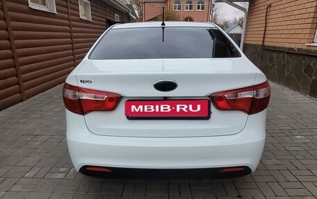 KIA Rio III рестайлинг, 2013 год, 860 000 рублей, 7 фотография