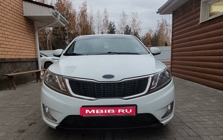 KIA Rio III рестайлинг, 2013 год, 860 000 рублей, 5 фотография