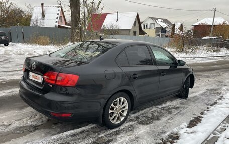 Volkswagen Jetta VI, 2014 год, 1 050 000 рублей, 3 фотография