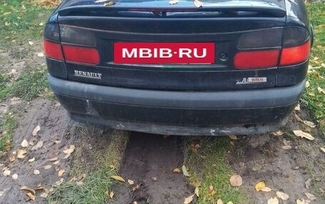 Renault Laguna II, 1997 год, 125 000 рублей, 2 фотография