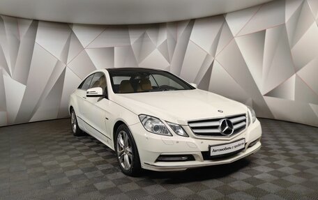 Mercedes-Benz E-Класс, 2012 год, 1 348 000 рублей, 3 фотография