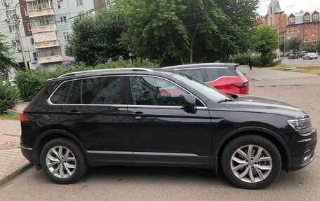 Volkswagen Tiguan II, 2017 год, 2 950 000 рублей, 3 фотография