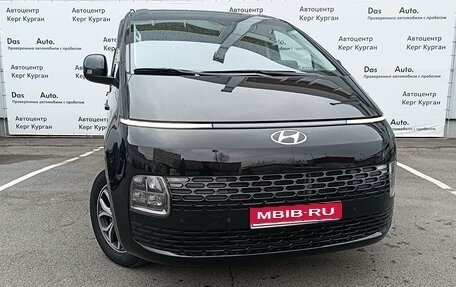 Hyundai Staria, 2021 год, 4 200 000 рублей, 1 фотография