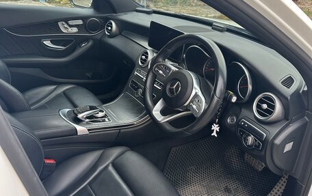 Mercedes-Benz C-Класс, 2018 год, 2 700 000 рублей, 20 фотография