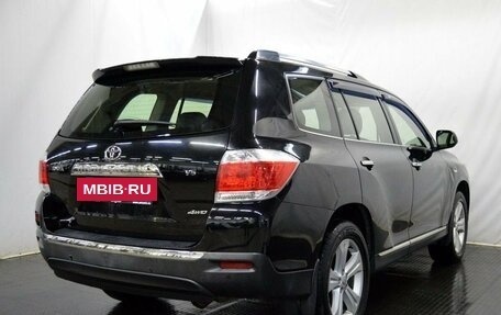 Toyota Highlander III, 2013 год, 2 224 000 рублей, 5 фотография