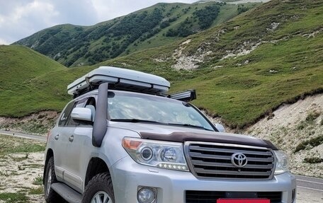 Toyota Land Cruiser 200, 2013 год, 5 000 000 рублей, 3 фотография