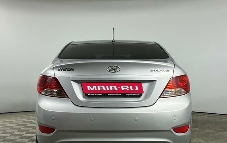 Hyundai Solaris II рестайлинг, 2013 год, 995 000 рублей, 4 фотография