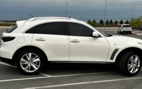 Infiniti FX II, 2012 год, 1 999 000 рублей, 21 фотография