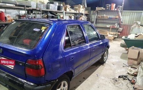 Skoda Felicia I рестайлинг, 1997 год, 95 000 рублей, 4 фотография