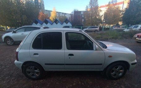 Nissan March II, 1998 год, 250 000 рублей, 2 фотография