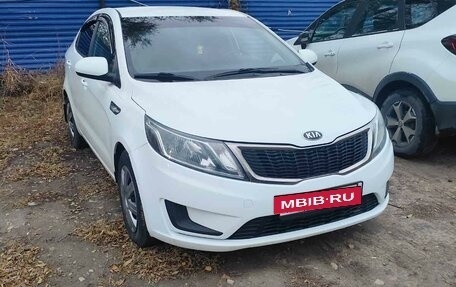 KIA Rio III рестайлинг, 2014 год, 900 000 рублей, 5 фотография