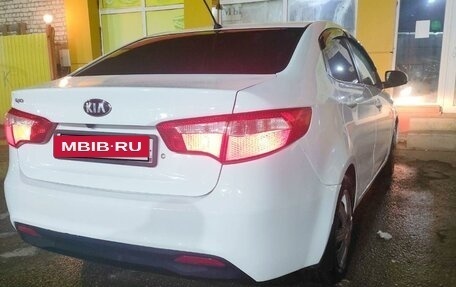 KIA Rio III рестайлинг, 2014 год, 900 000 рублей, 8 фотография