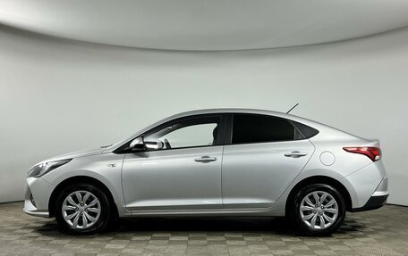 Hyundai Solaris II рестайлинг, 2021 год, 1 799 000 рублей, 3 фотография