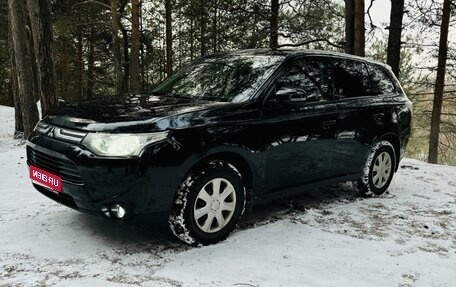 Mitsubishi Outlander III рестайлинг 3, 2012 год, 1 470 000 рублей, 1 фотография