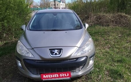 Peugeot 308 II, 2010 год, 410 000 рублей, 2 фотография