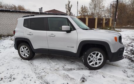 Jeep Renegade I рестайлинг, 2016 год, 1 900 000 рублей, 3 фотография