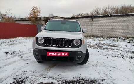 Jeep Renegade I рестайлинг, 2016 год, 1 900 000 рублей, 2 фотография