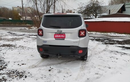 Jeep Renegade I рестайлинг, 2016 год, 1 900 000 рублей, 4 фотография