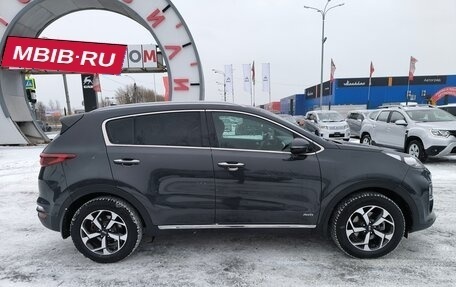 KIA Sportage IV рестайлинг, 2018 год, 2 384 995 рублей, 8 фотография