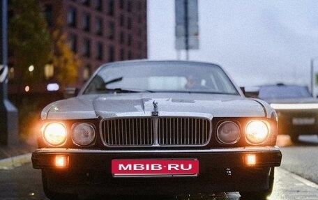 Jaguar XJ III (X350), 1993 год, 789 000 рублей, 13 фотография