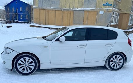 BMW 1 серия, 2011 год, 945 000 рублей, 3 фотография