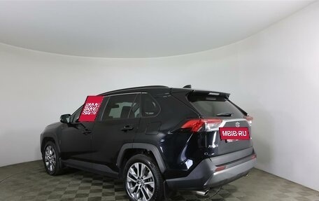 Toyota RAV4, 2021 год, 3 637 000 рублей, 7 фотография