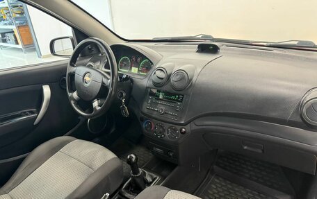 Chevrolet Aveo III, 2010 год, 595 000 рублей, 13 фотография