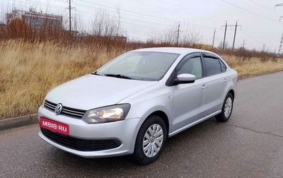 Volkswagen Polo VI (EU Market), 2013 год, 820 000 рублей, 1 фотография