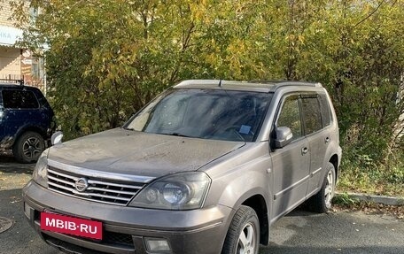 Nissan X-Trail, 2004 год, 700 000 рублей, 3 фотография