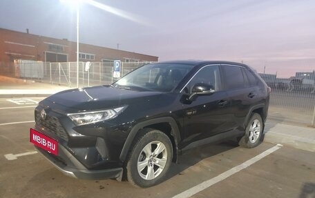 Toyota RAV4, 2021 год, 3 500 000 рублей, 7 фотография