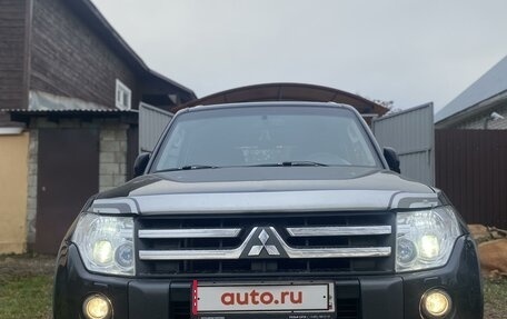 Mitsubishi Pajero IV, 2011 год, 3 400 000 рублей, 4 фотография