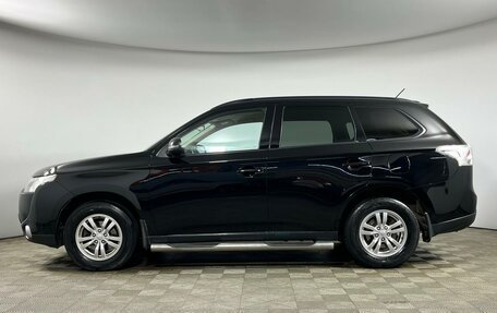 Mitsubishi Outlander III рестайлинг 3, 2014 год, 1 475 000 рублей, 3 фотография