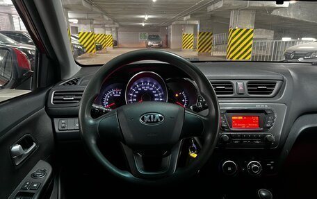 KIA Rio III рестайлинг, 2013 год, 949 000 рублей, 13 фотография