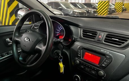 KIA Rio III рестайлинг, 2013 год, 949 000 рублей, 21 фотография