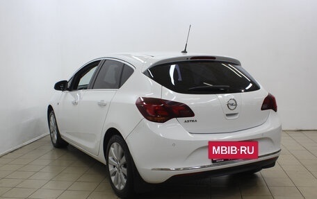 Opel Astra J, 2013 год, 850 000 рублей, 5 фотография